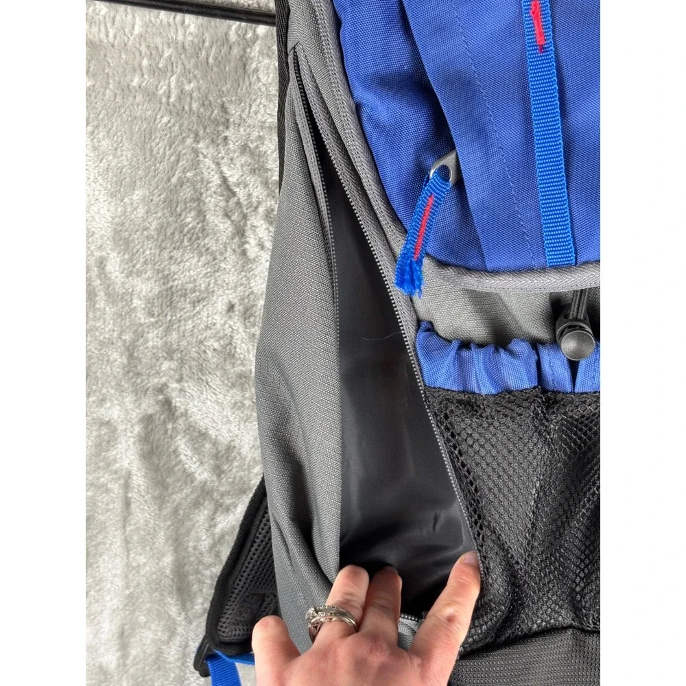 Swiss Gear‎ Hydration Pack Backpack Blue Gray Lightweight Hiking Camping